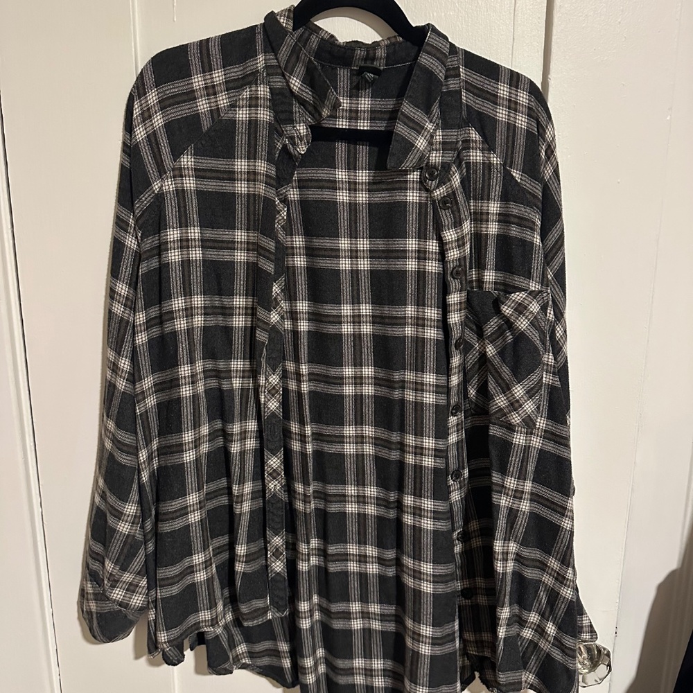 PLUS SIZE CLOTHES BUNDLE - image 5